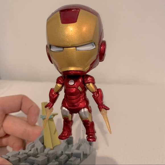 Marvel Ironman Mini-figure Display - Picture 7 of 7